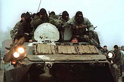 Russian Soldiers Returning from Chechyna (Dec. 1999).jpg